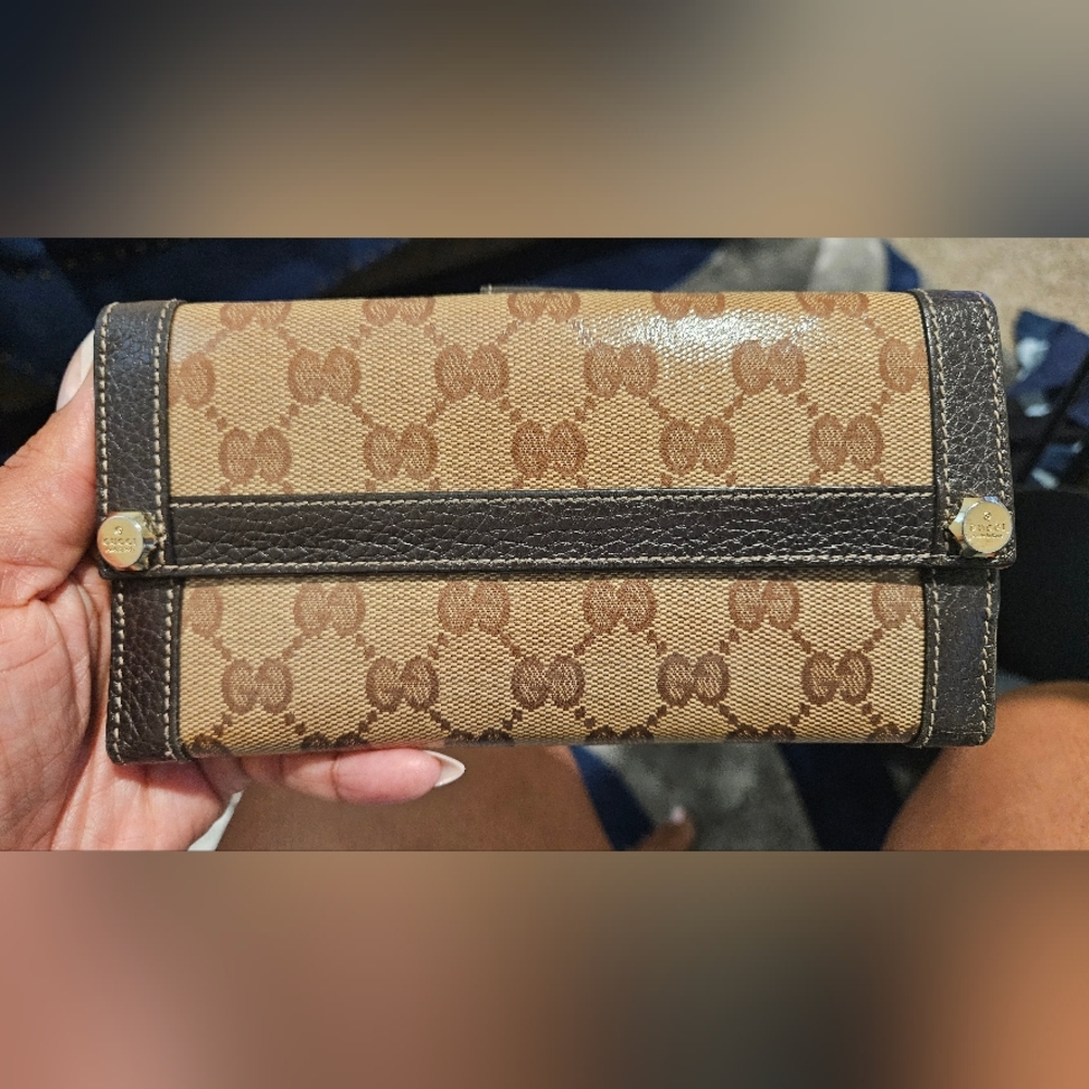 GUCCI Crystal Monogram Continental Charmy Wallet